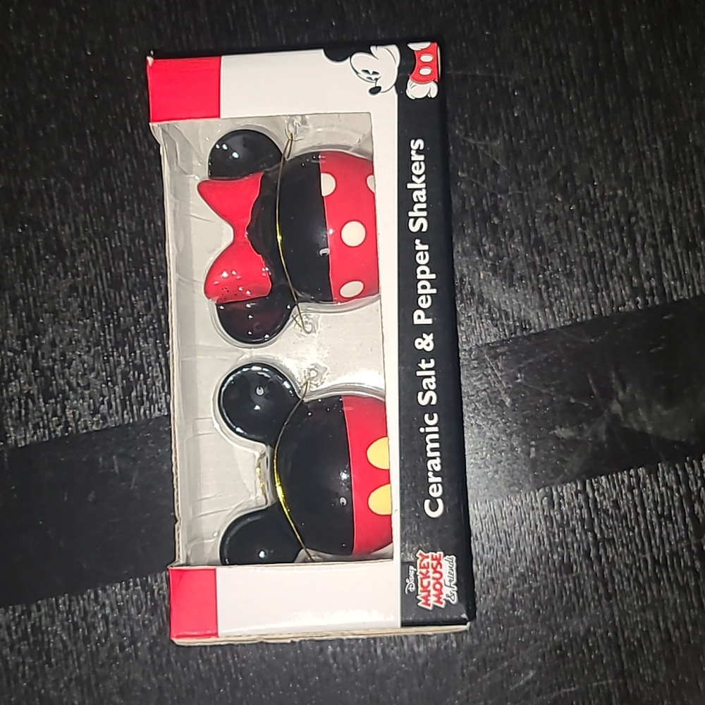 Mickey & Minnie Salt & Pepper Shakers
